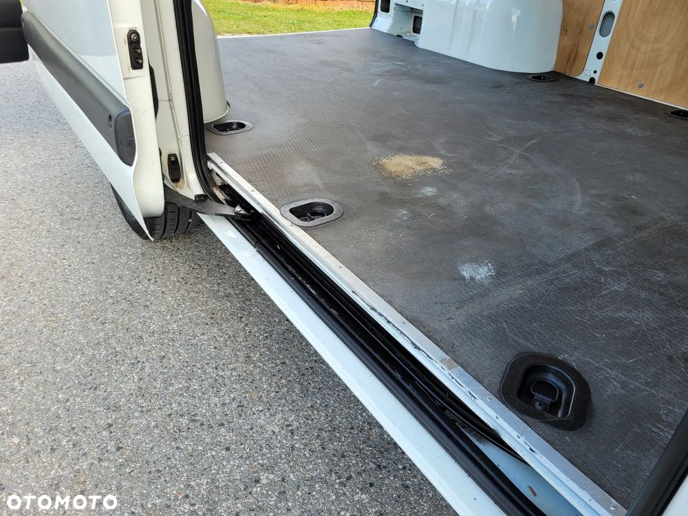 Renault Master - 23