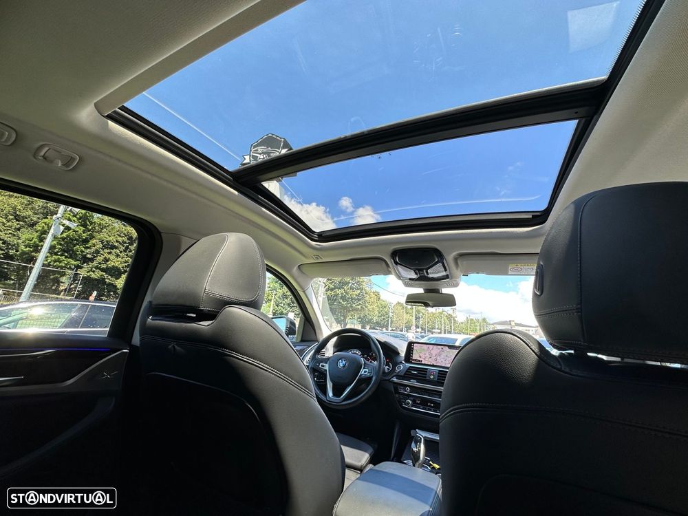 BMW X4 20 d xDrive XLine Auto - 2