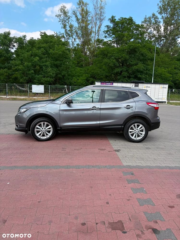 Nissan Qashqai - 1