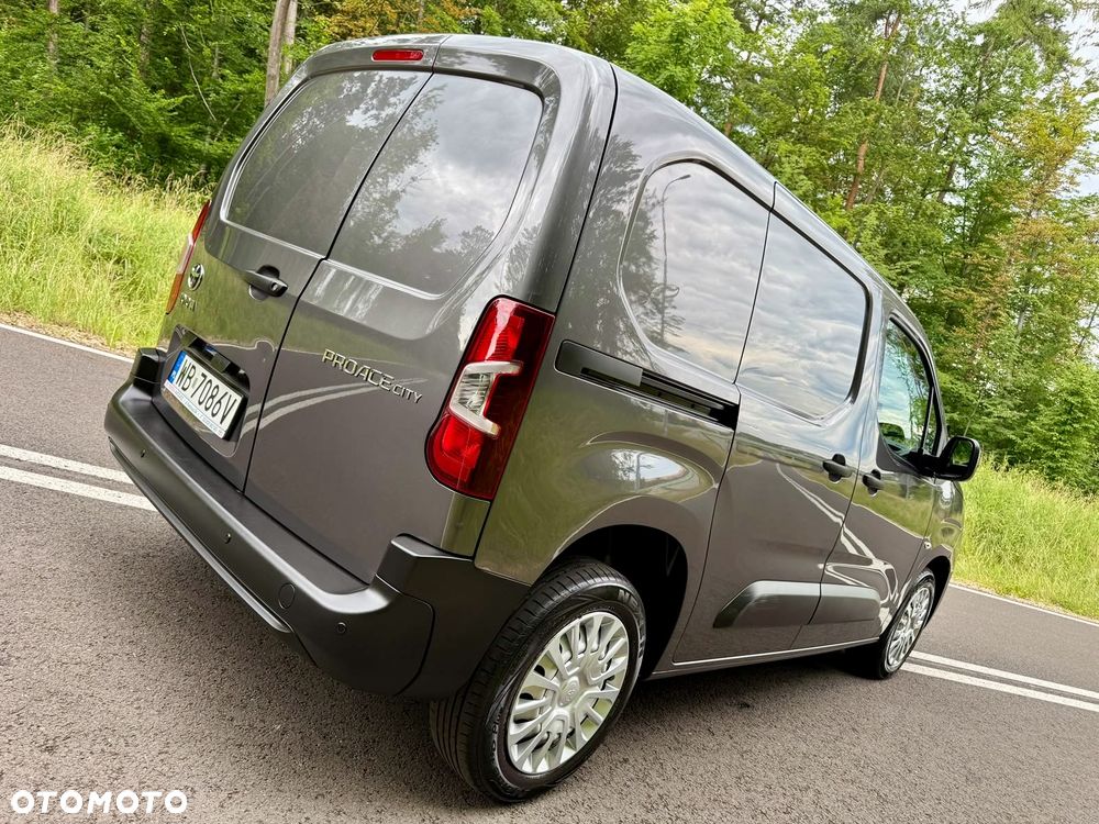 Toyota Proace City - 3