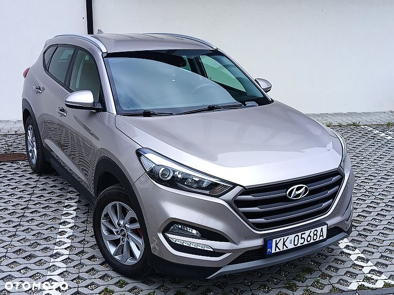 Hyundai Tucson blue 1.6 GDi 2WD Navi - 11