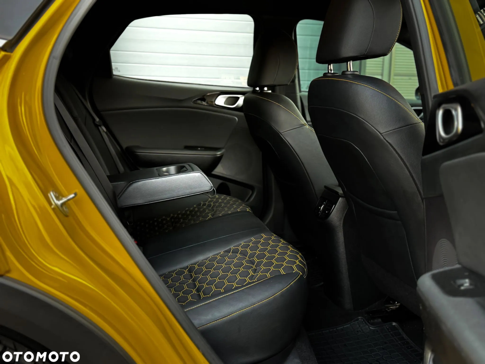 Kia XCeed 1.5 T-GDI L DCT - 14