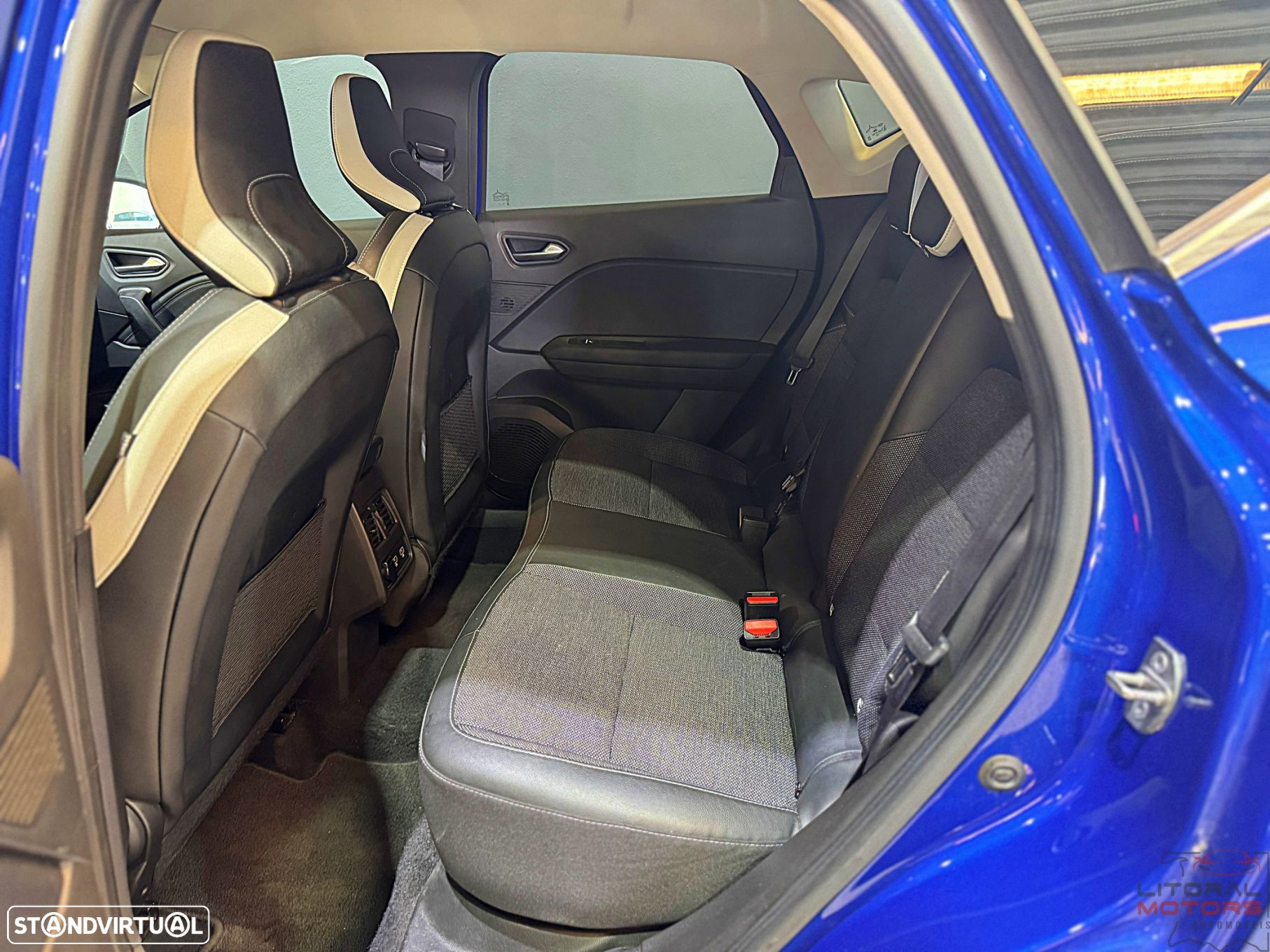 Renault Captur 1.0 TCe Exclusive - 16