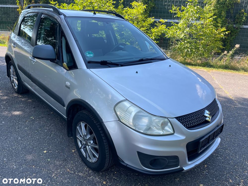 Suzuki SX4 - 1