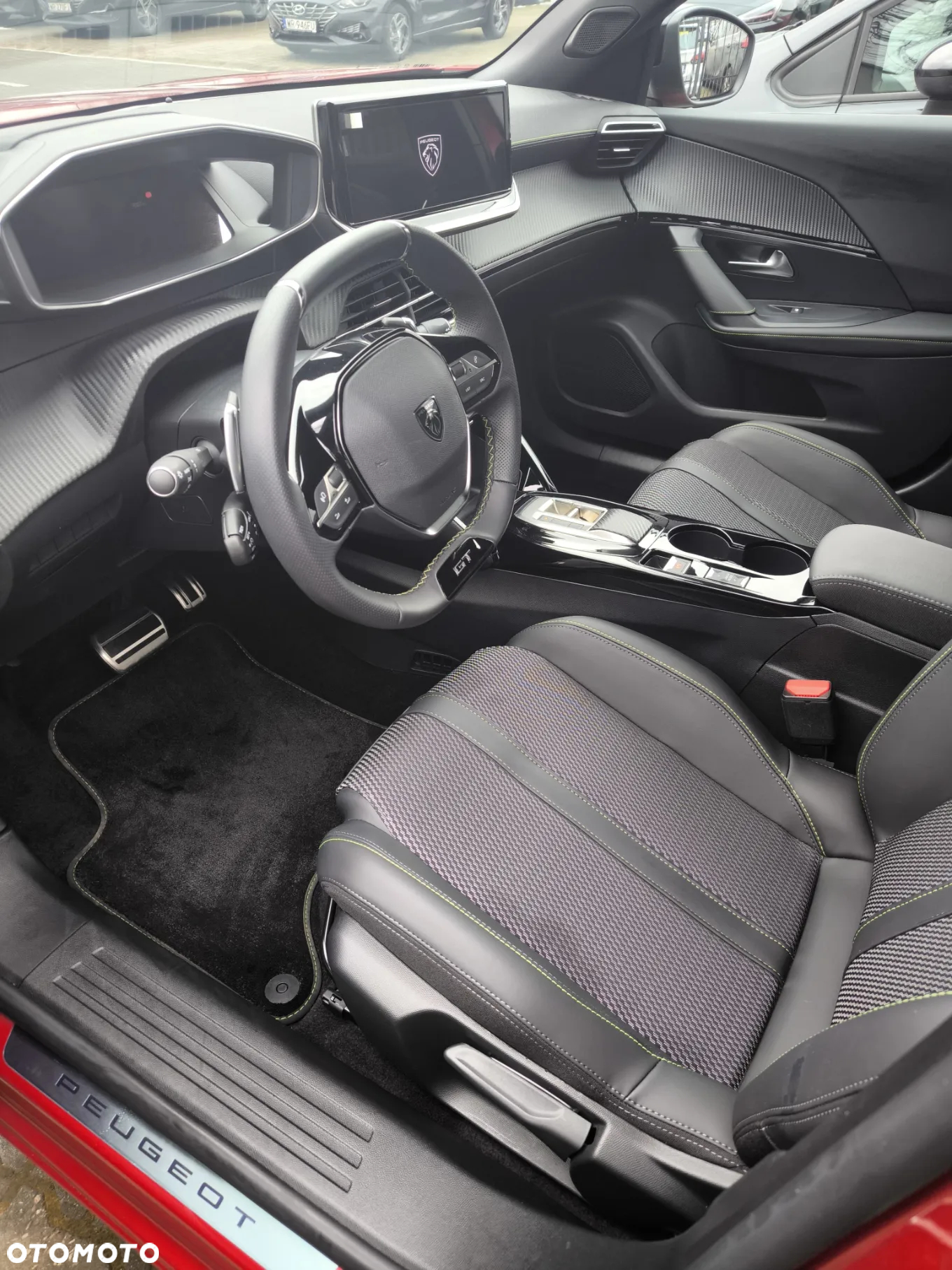 Peugeot 2008 PureTech mHEV GT e-DCS6 - 8