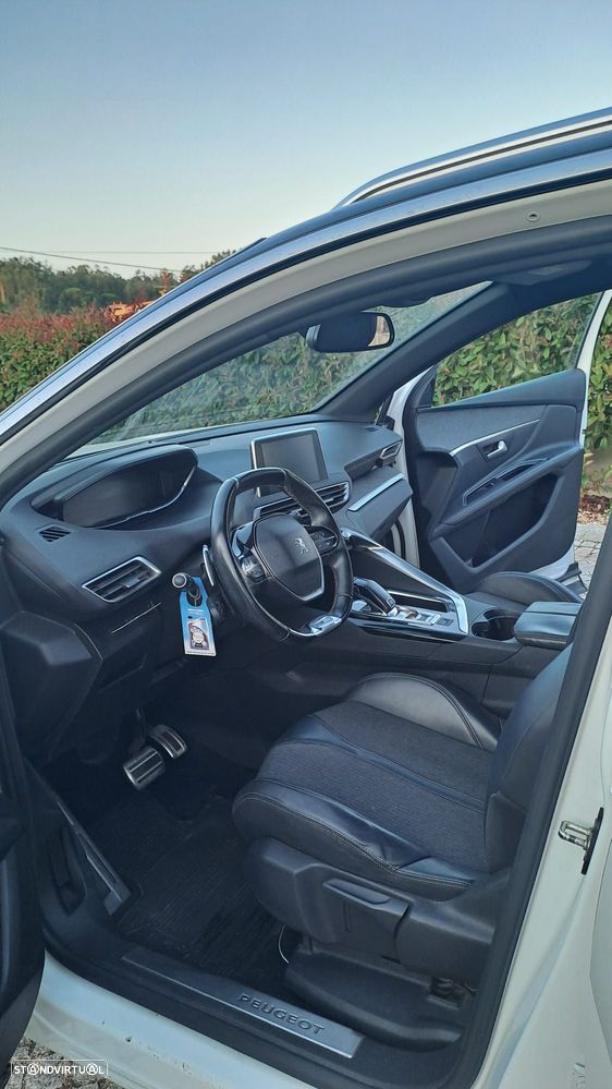 Peugeot 3008 1.5 BlueHDi GT Line J19 EAT8 - 2