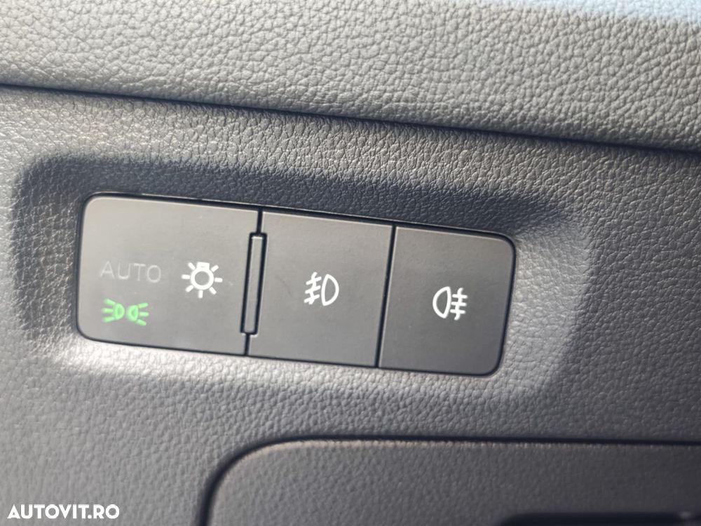 Skoda Octavia 2.0 TDI Ambition - 27