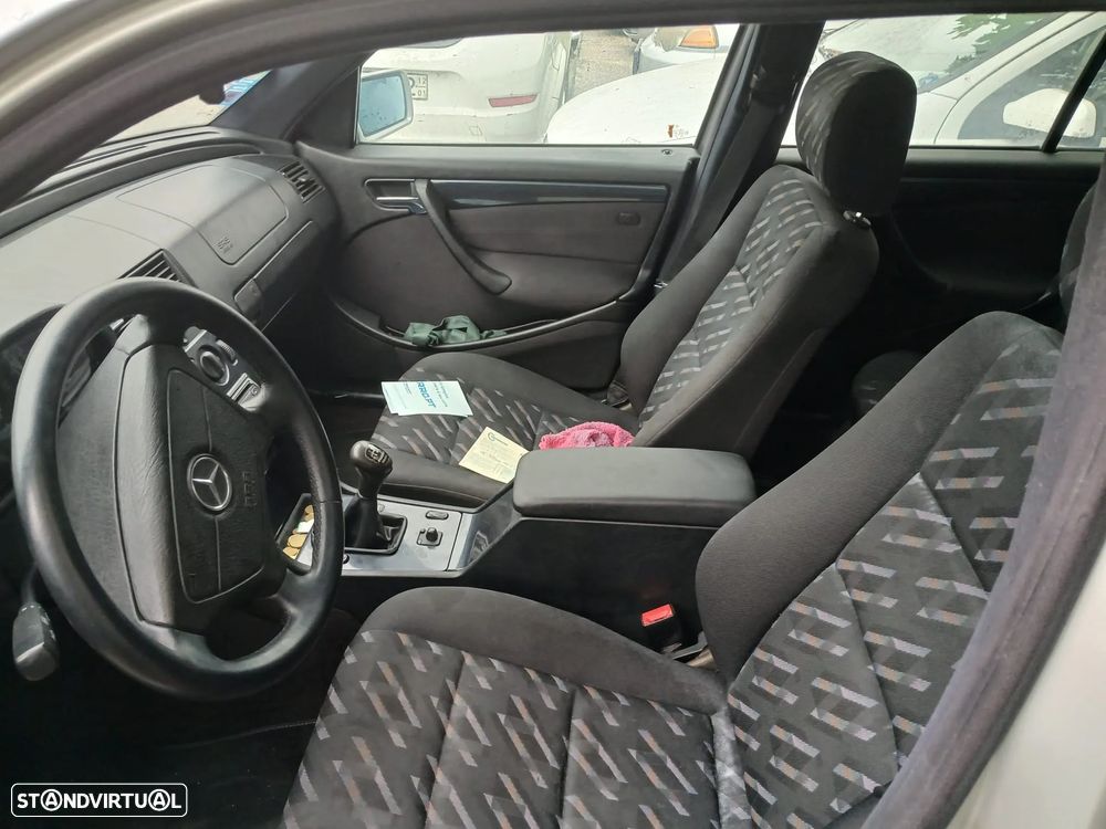 Mercedes-Benz C 220 CDI Elegance - 3