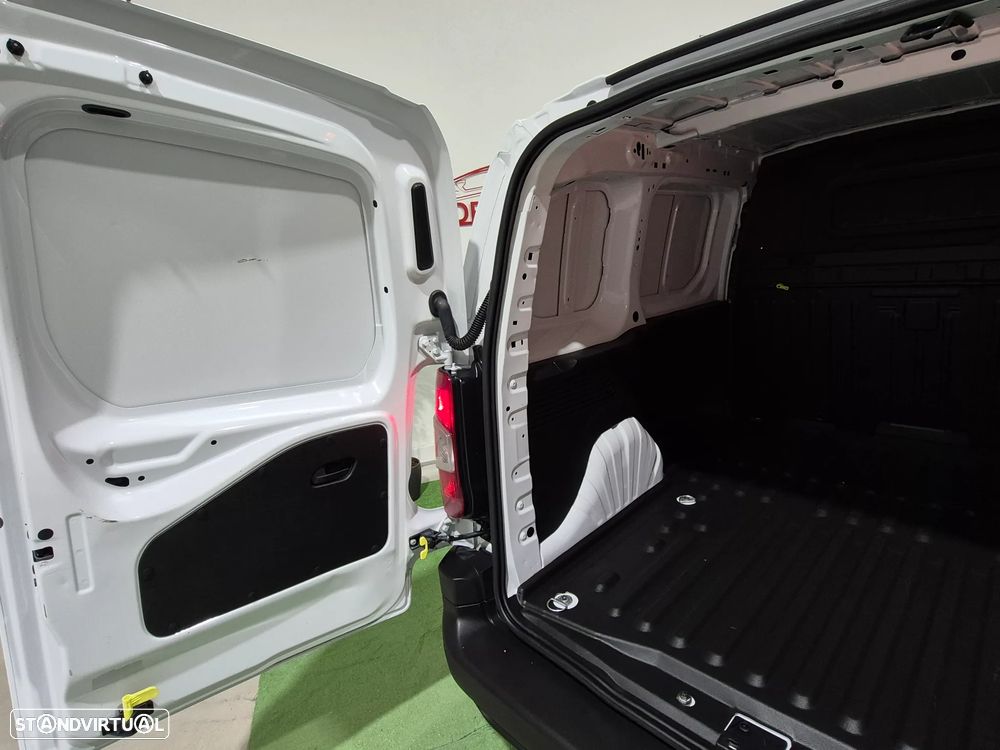 Opel Combo 1.5CDTI - 2023 - 75.000KM | GARANTIA | NACIONAL - 3 LUG - 11