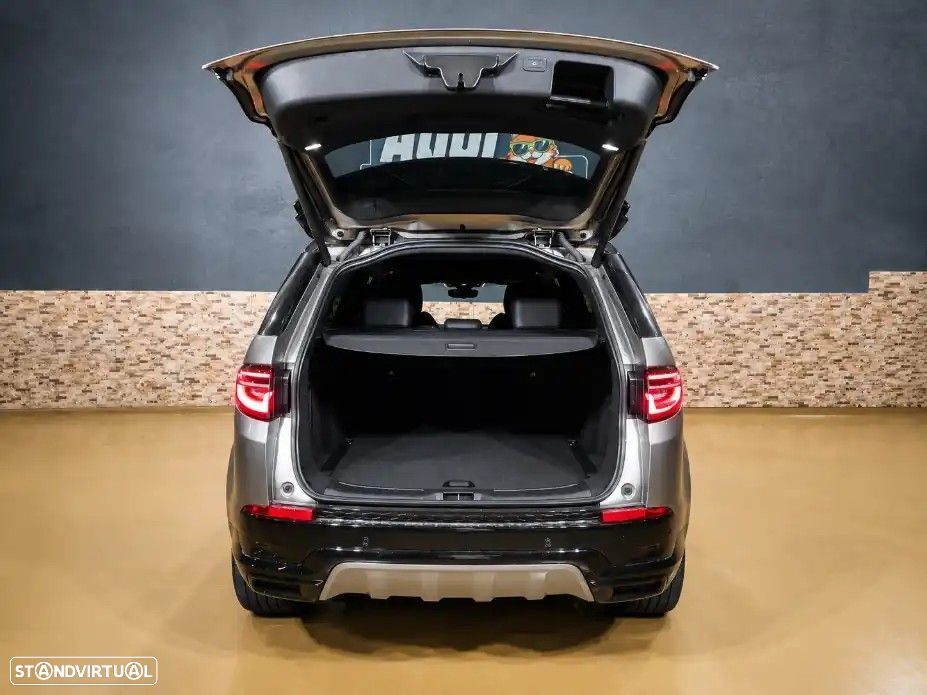 Land Rover Discovery Sport 1.5 I3 P300e AWD R-Dynamic HSE — fotografia 7