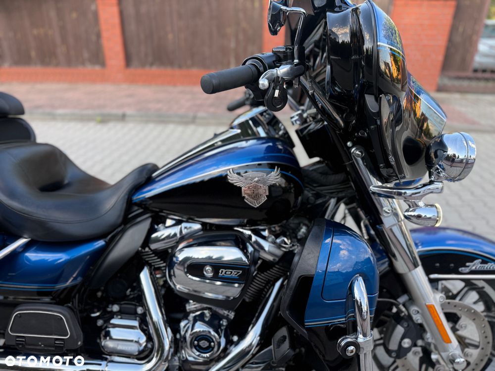 Harley-Davidson Touring Ultra Limited - 8