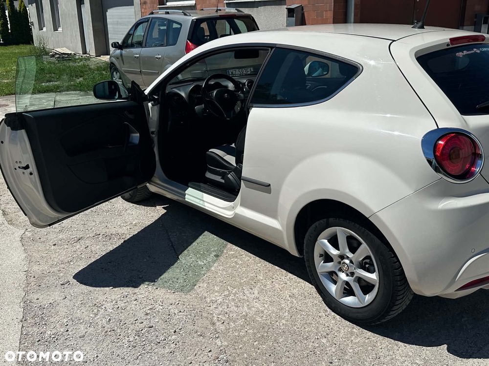 Alfa Romeo Mito - 2