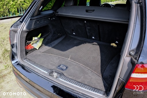 Mercedes-Benz GLC 300 4Matic 9G-TRONIC AMG Line - 19