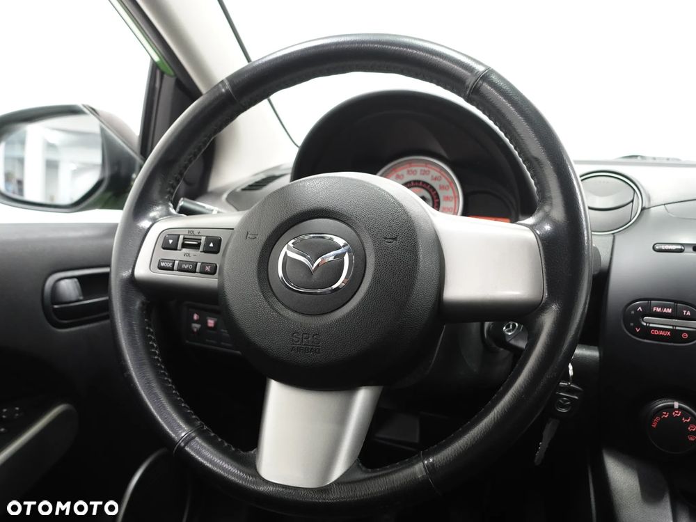Mazda 2 - 33