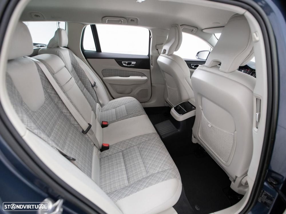 Volvo V60 2.0 T6 AWD TE Core - 12