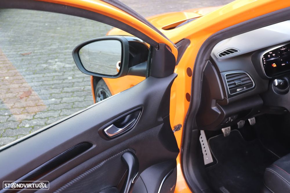 Renault Mégane 1.8 TCe R.S. - 11