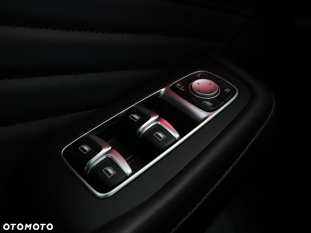 MG HS 1.5T-GDI Luxury - 36