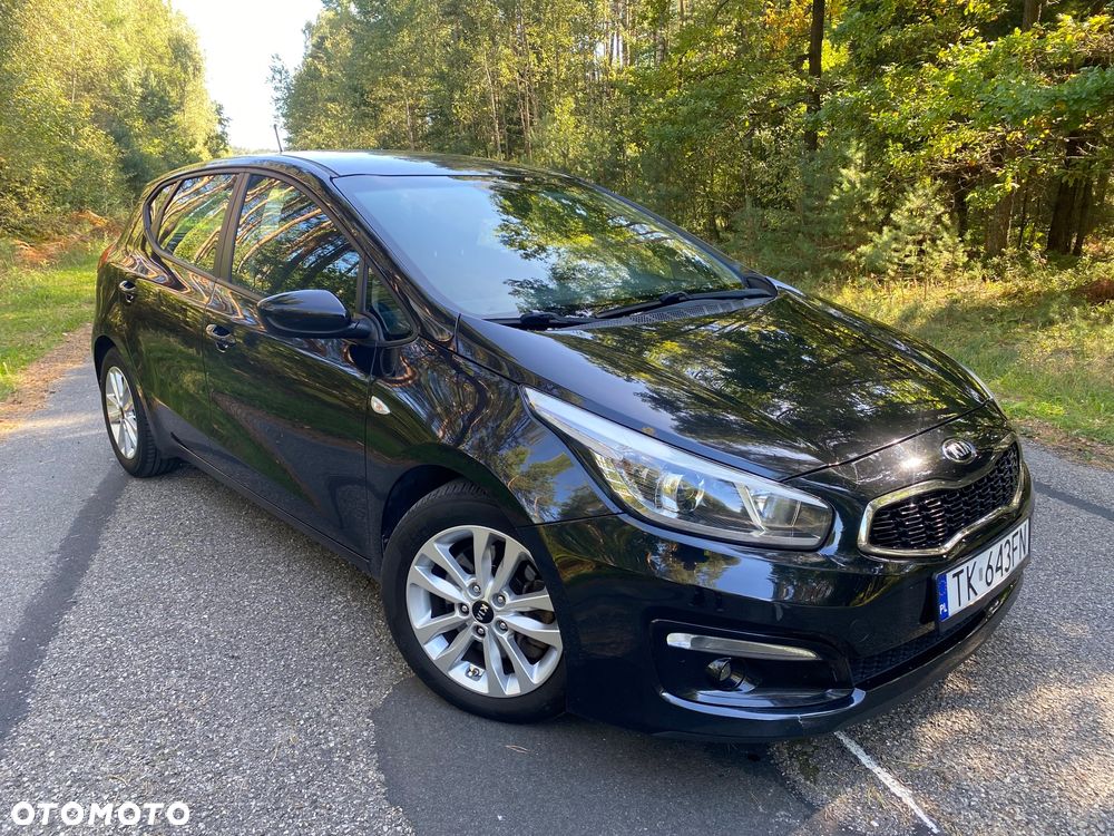Kia Ceed 1.6 CRDi 136 DCT ISG Spirit - 27