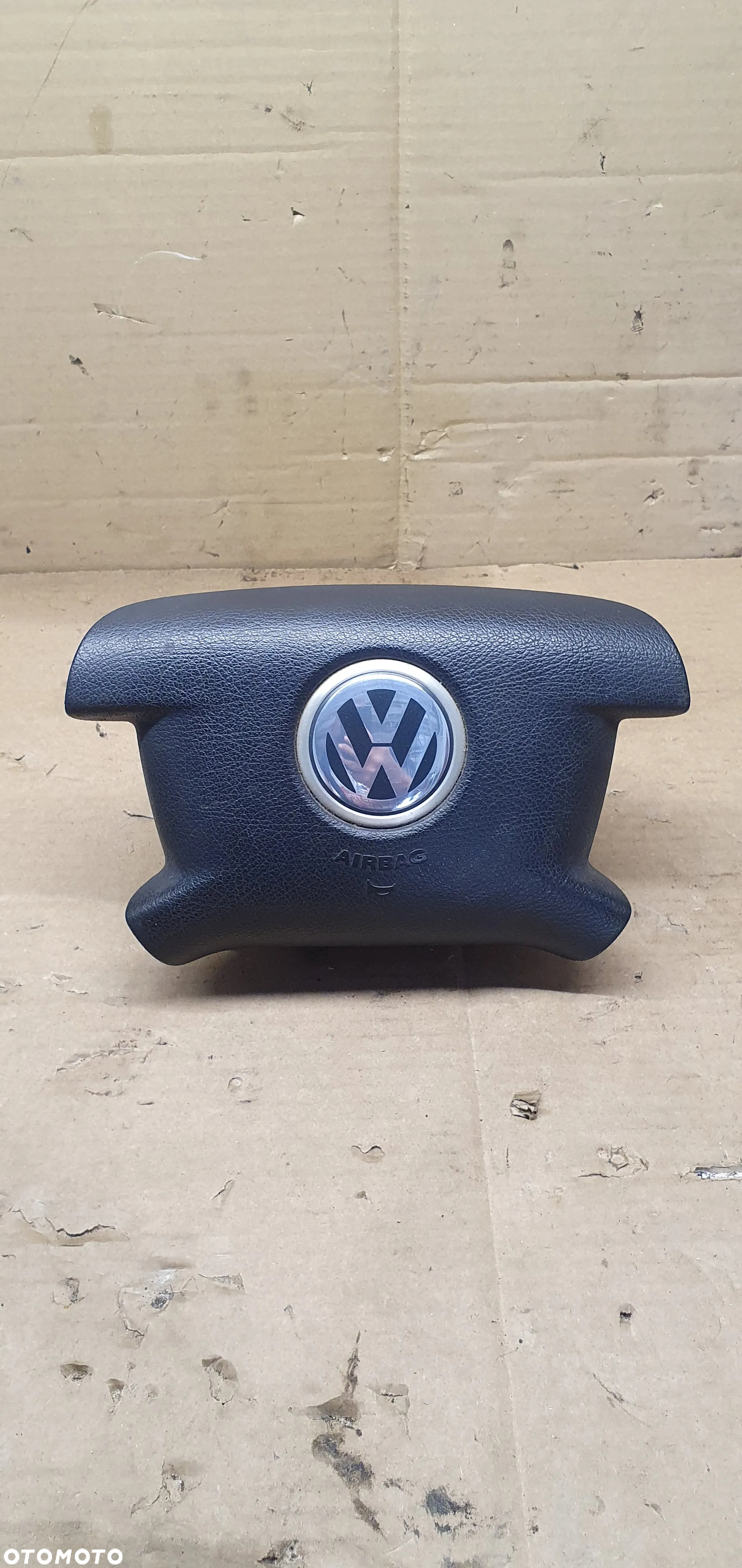 Poduszka Airbag kierowcy VW Caddy III 2K0880201B - 2
