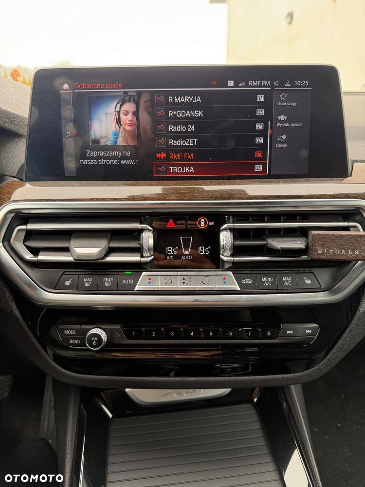 BMW X3 xDrive30i Advantage - 9