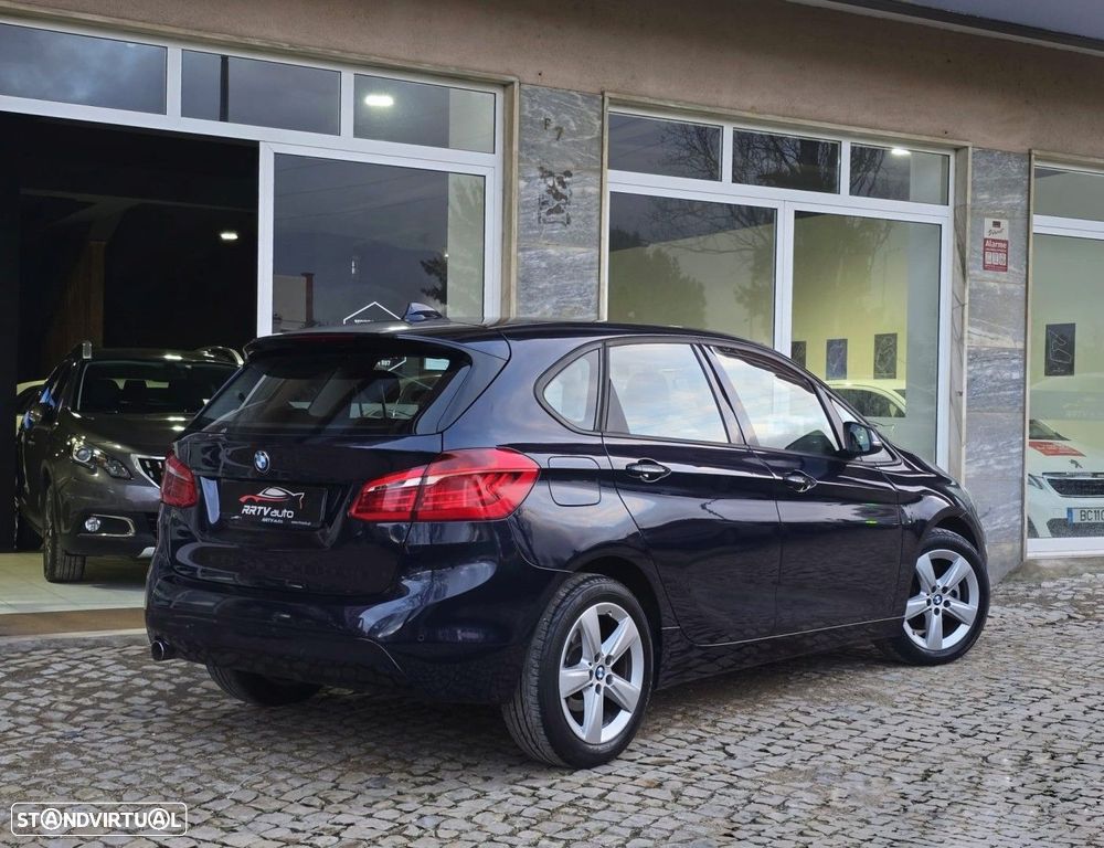 BMW 216 Active Tourer d Line Sport - 12