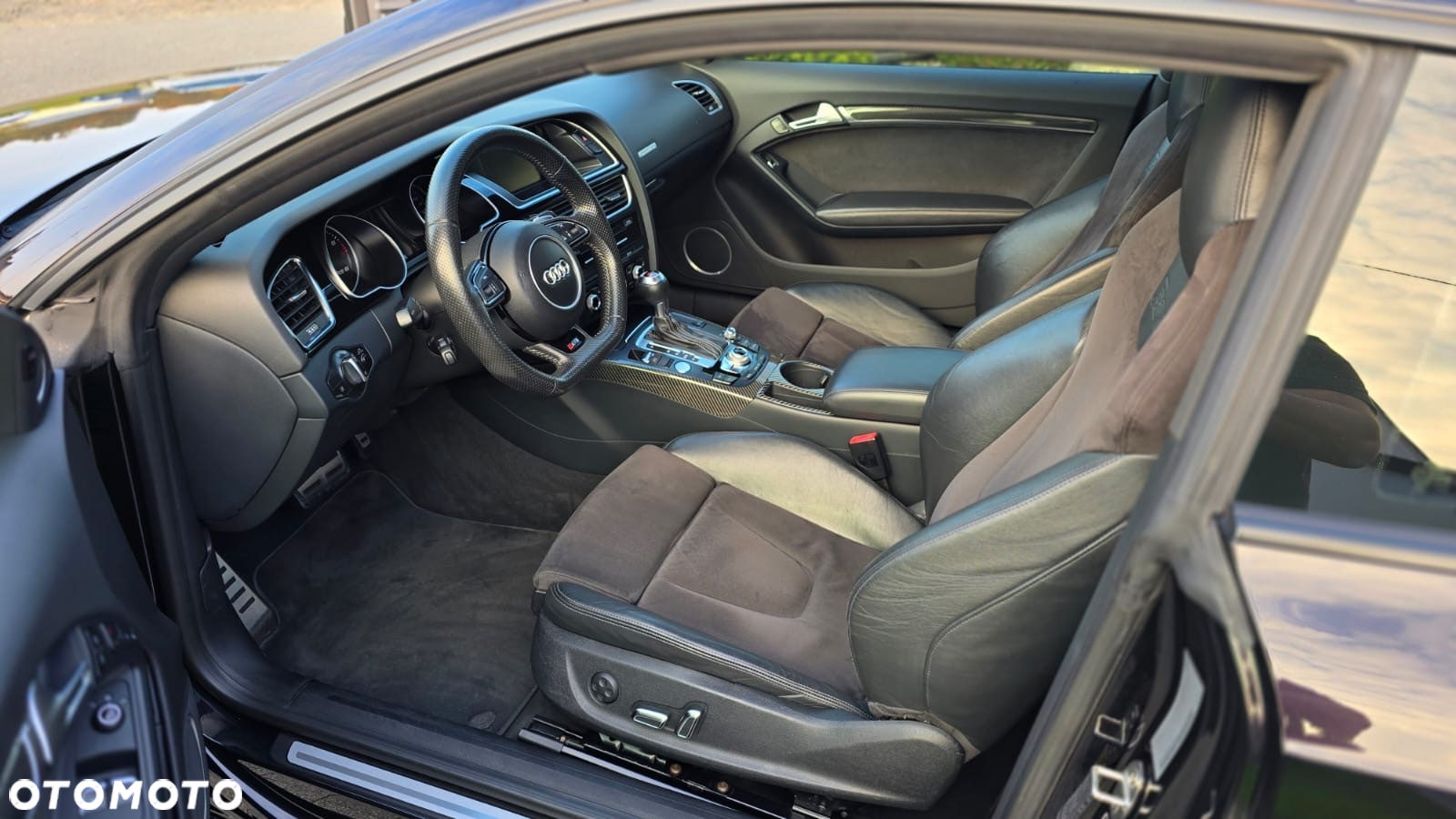 Audi RS5 S tronic - 24