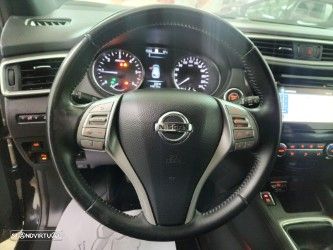 Nissan Qashqai 1.5 dCi N-Vision - 14