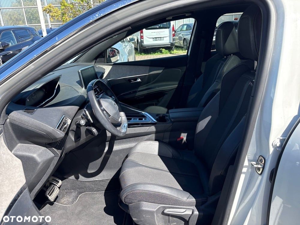 Peugeot 3008 - 9