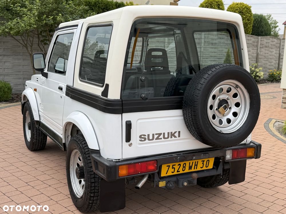 Suzuki Samurai 1.3 JX Canvas Top Special - 13