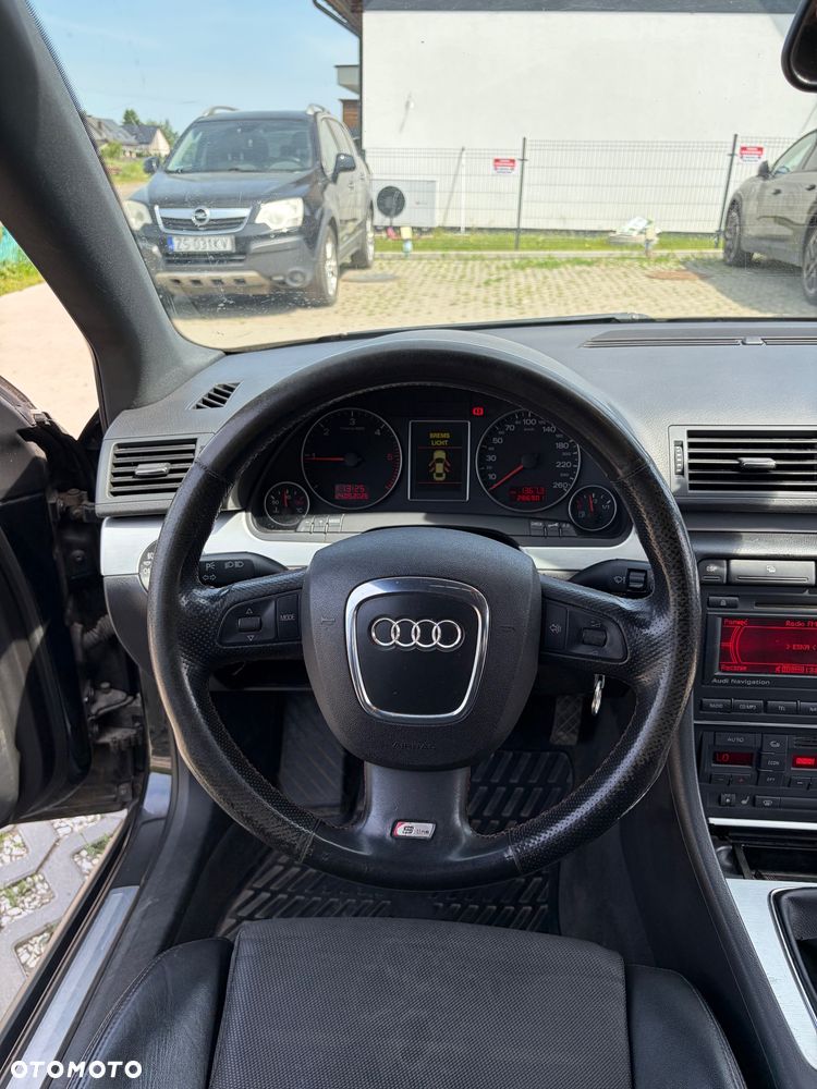 Audi A4 Avant 2.0 TDI DPF Quattro - 16