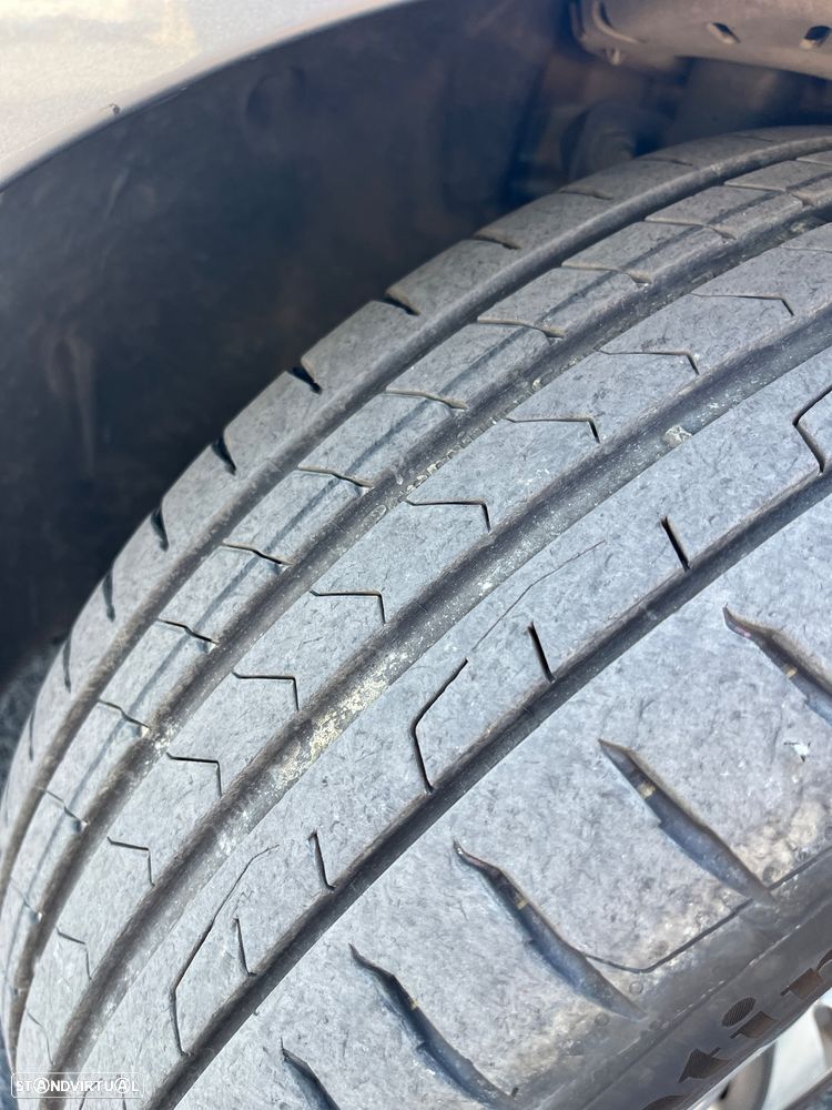 Peugeot 308 SW ver-puretech-130-eat6-stop-start-gt--line-edition - 16