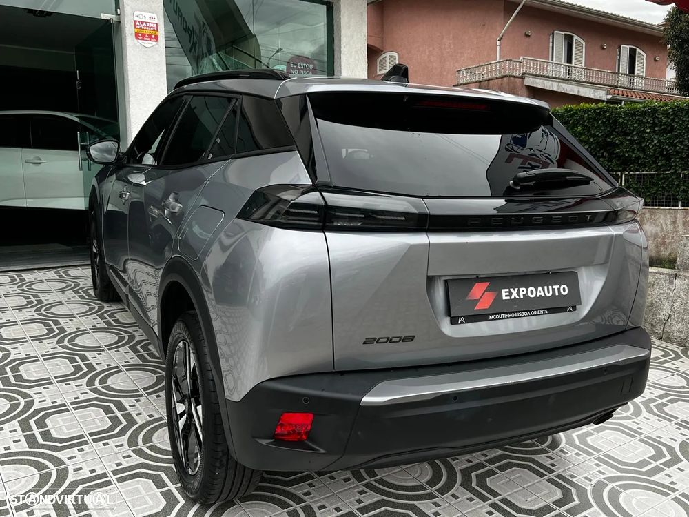 Peugeot 2008 1.2 PureTech Allure - 2