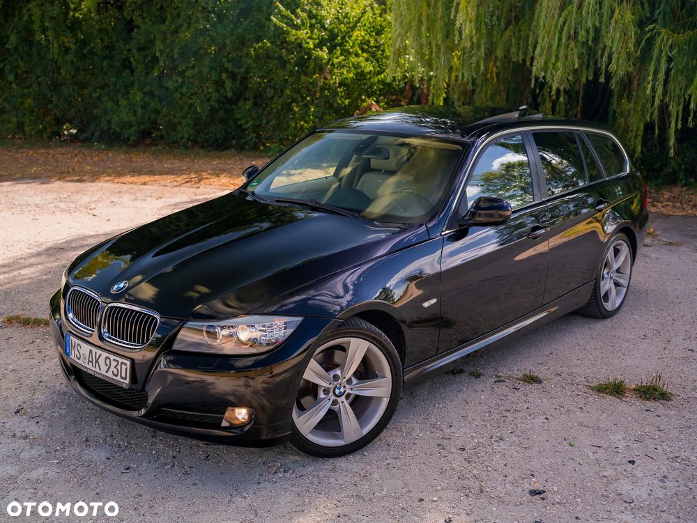 BMW Seria 3 325i Edition Exclusive - 15