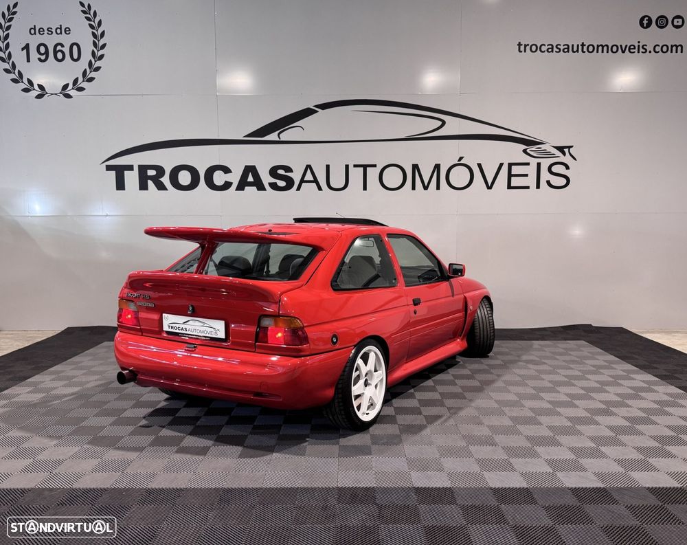 Ford Escort 2.0i RS Cosworth - 9