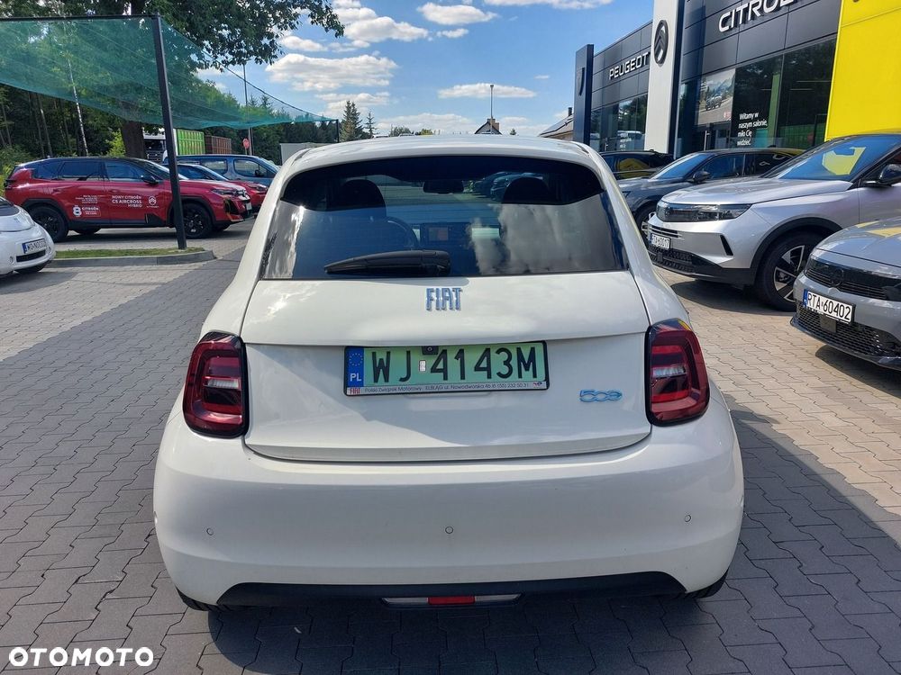 Fiat 500e - 5