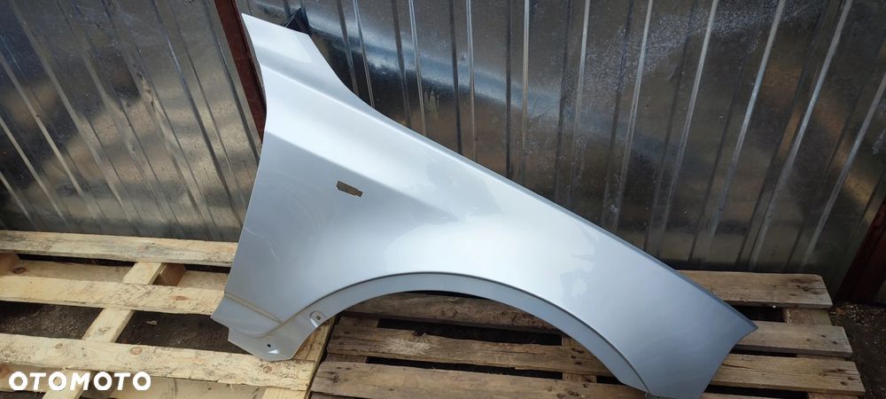 błotnik stalowy prawy przód przedni bmw x3 e83 01.04-12.11 lift lakier 475 C1M A300 A96 416 A90 A52 A83 A76 F04 C4P A14 668 354 B06 A82 A53 A75 C4W A51 A08 A07 C3Z C07 A11 C1N B53 C1E X03 896 A35 C29 P7X F05 C57 470 F01 F24 A61 A44 A45 S23 891 C1L A70 A72 B35 F03 272 X16 C1P F18 U91 C4F F25 F31 C07 N0P A12 B27 C7A B55 C64 U83 C5A F08 F22 C68 C06 F02 C3C F11 S37 X04 B66 W93 751 U300 F04 B39 - 4
