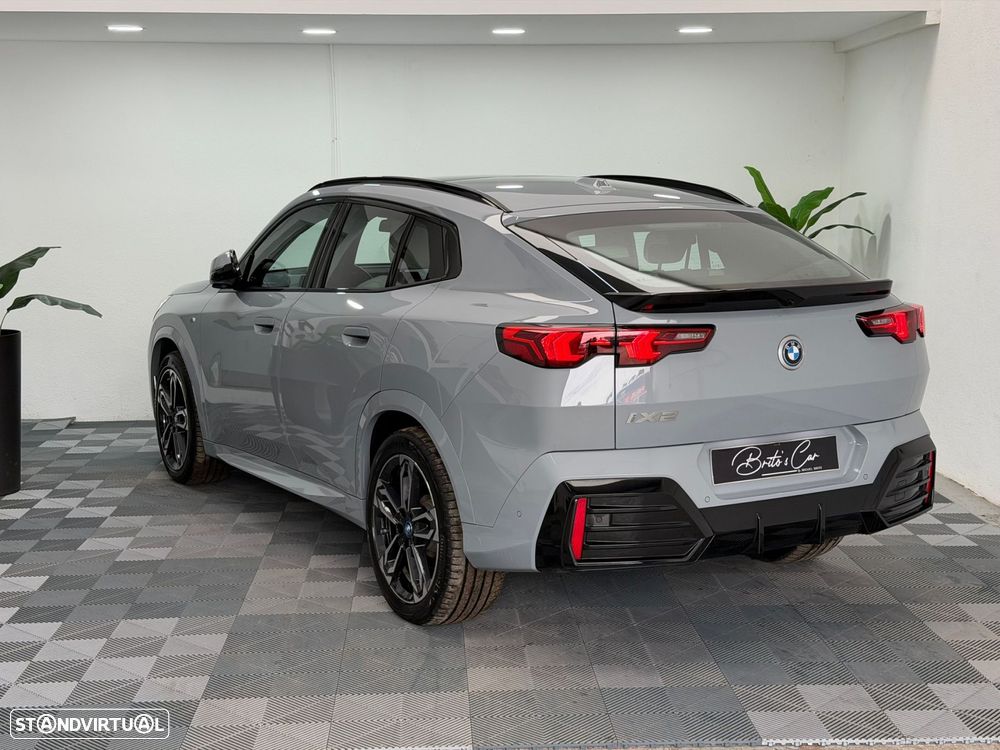 BMW iX2 xDrive30 Pack Desportivo M Pro - 5
