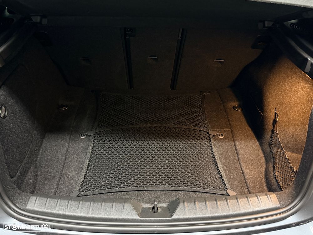 BMW 118 d Pack M - 33