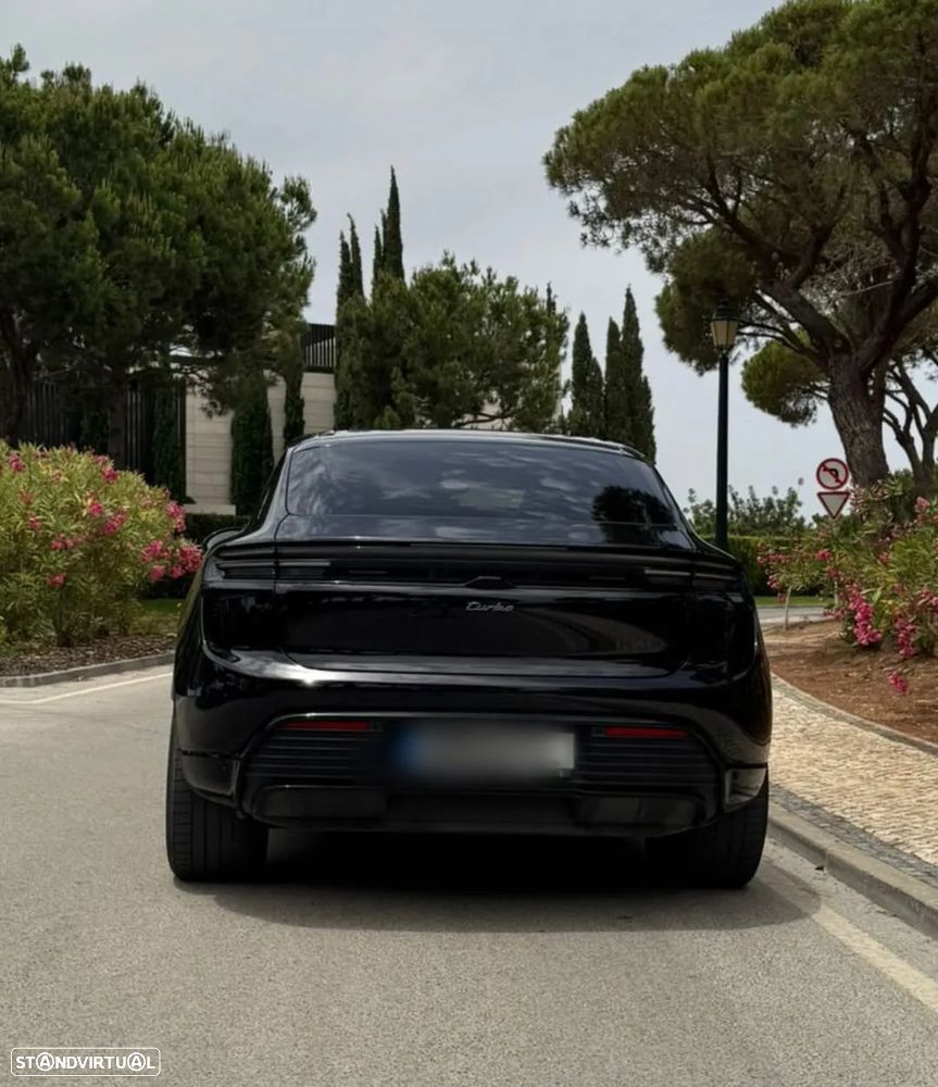 Porsche Macan Electric Turbo - 3