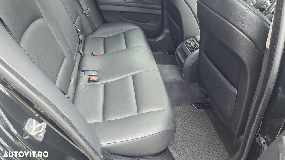 BMW Seria 5 528i - 18