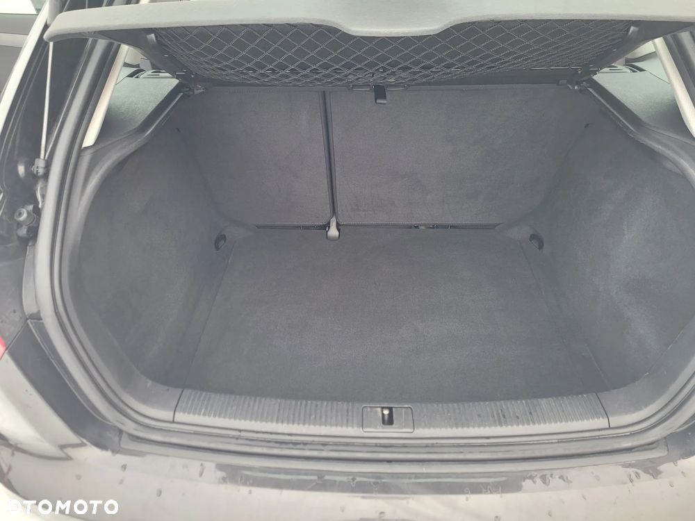 Audi A3 Sportback 1.4 TFSI Ambiente - 26
