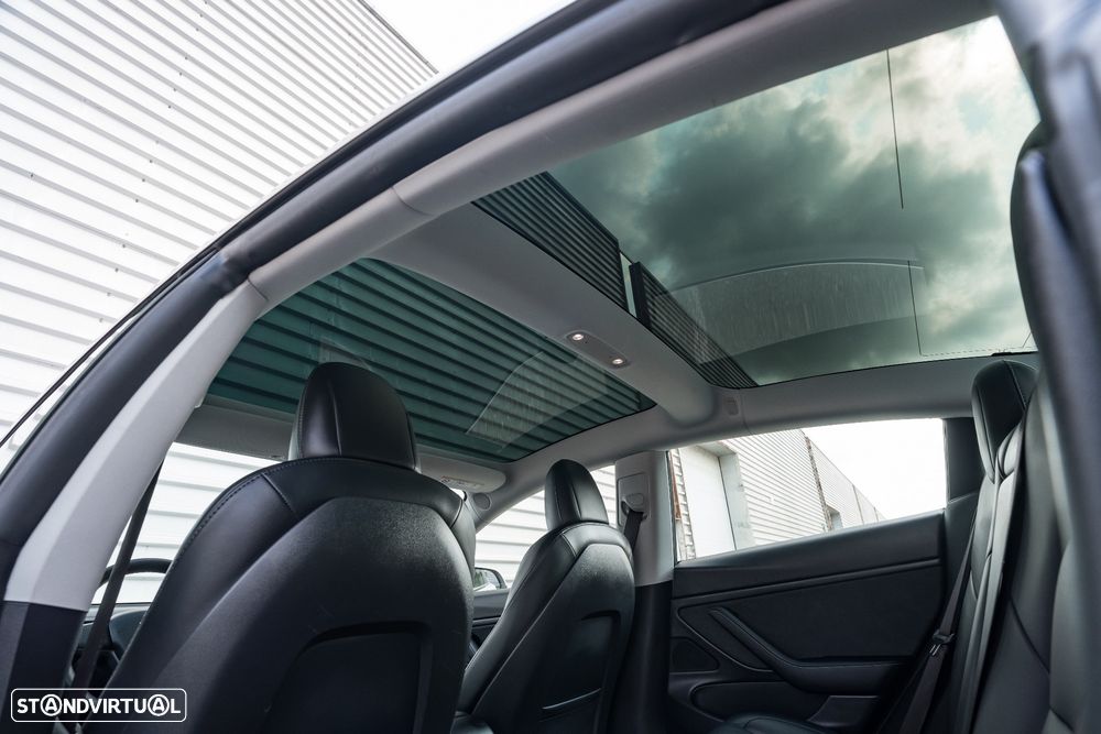 Tesla Model 3 AWD Dual Motor Performance - 35