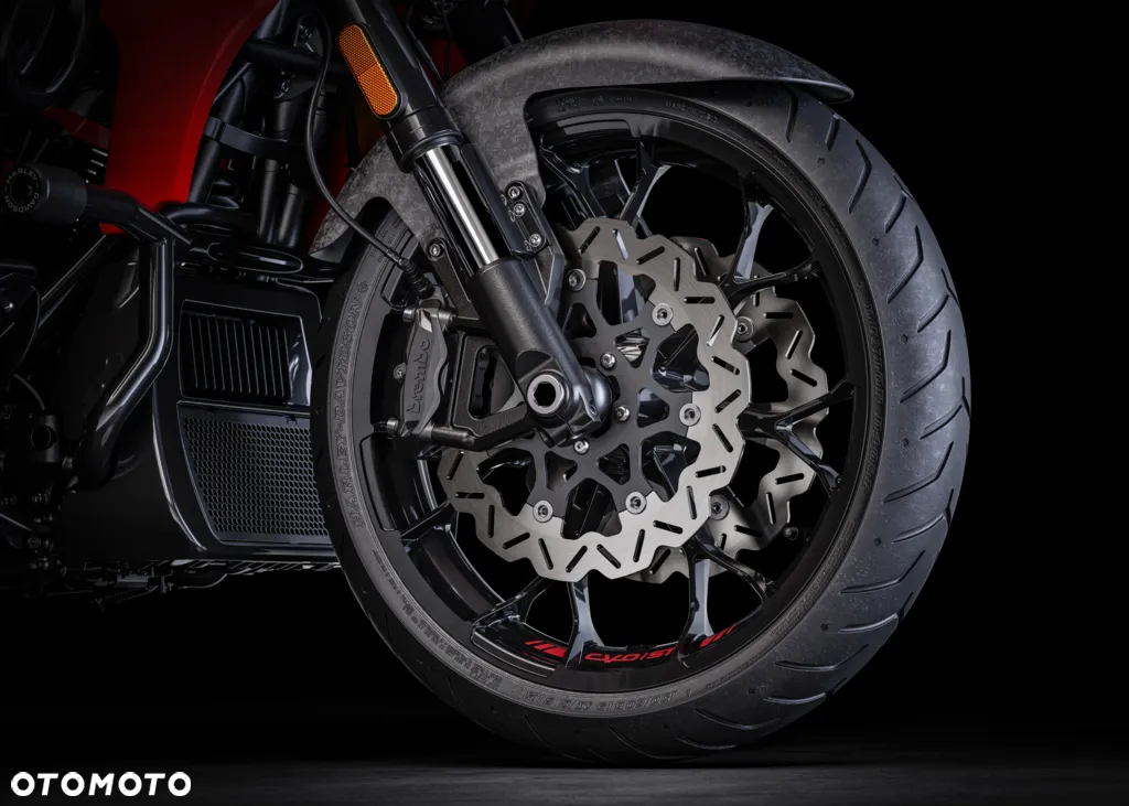 Harley-Davidson Touring Road Glide - 14