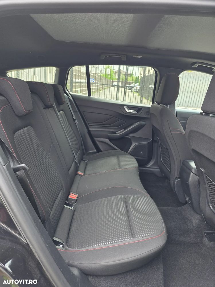 FORD Focus 2022 — imagine 38