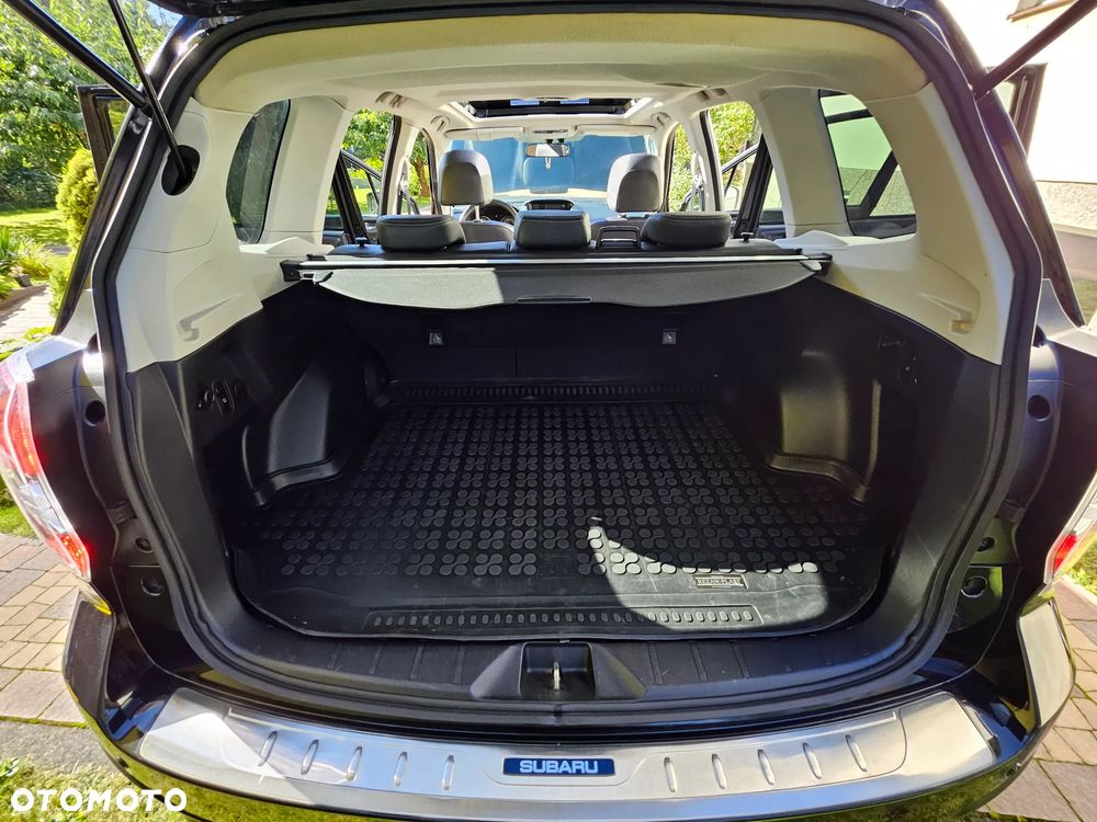 Subaru Forester 2.0D Platinum Lineartronic EU6 - 17