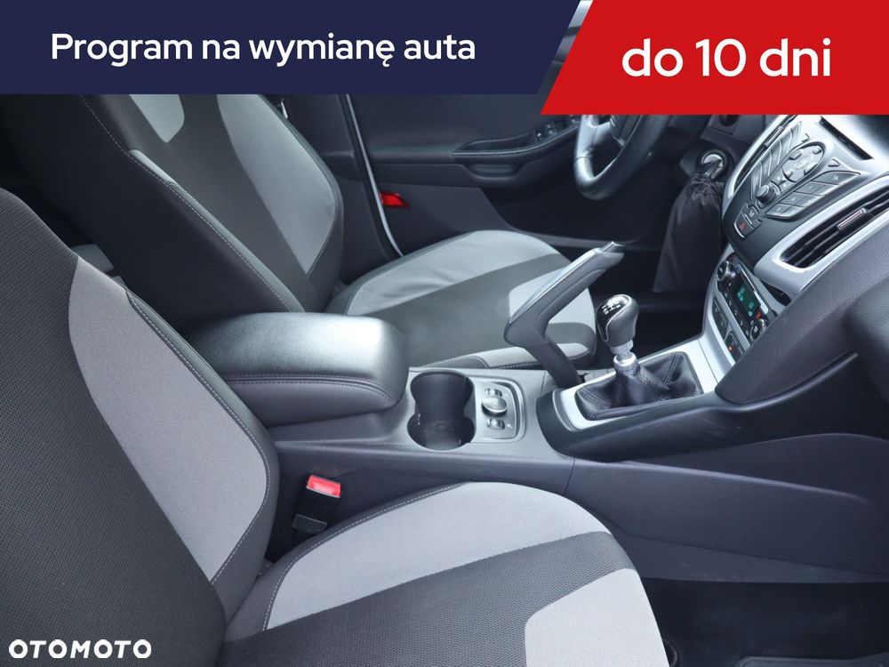 Ford Focus - 11
