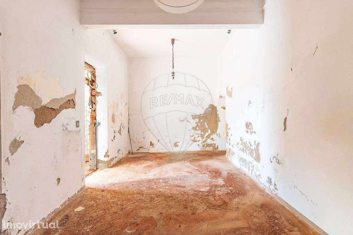 Moradia T1 para venda - Grande imagem: 3/15