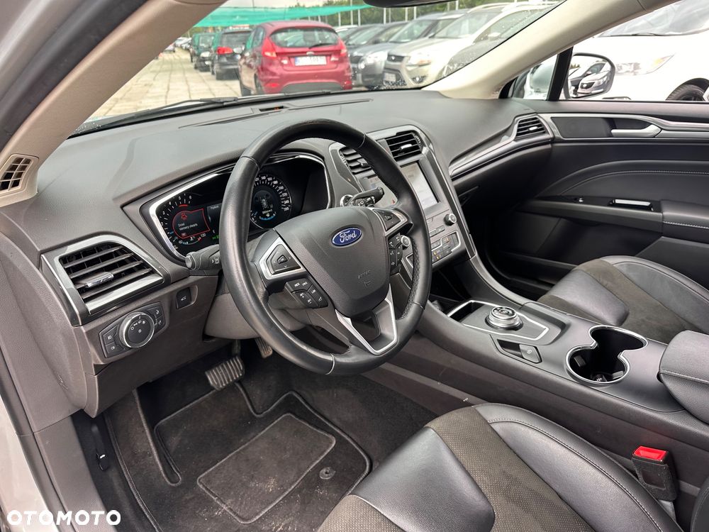 Ford Mondeo 2.0 EcoBlue Business Edition - 27