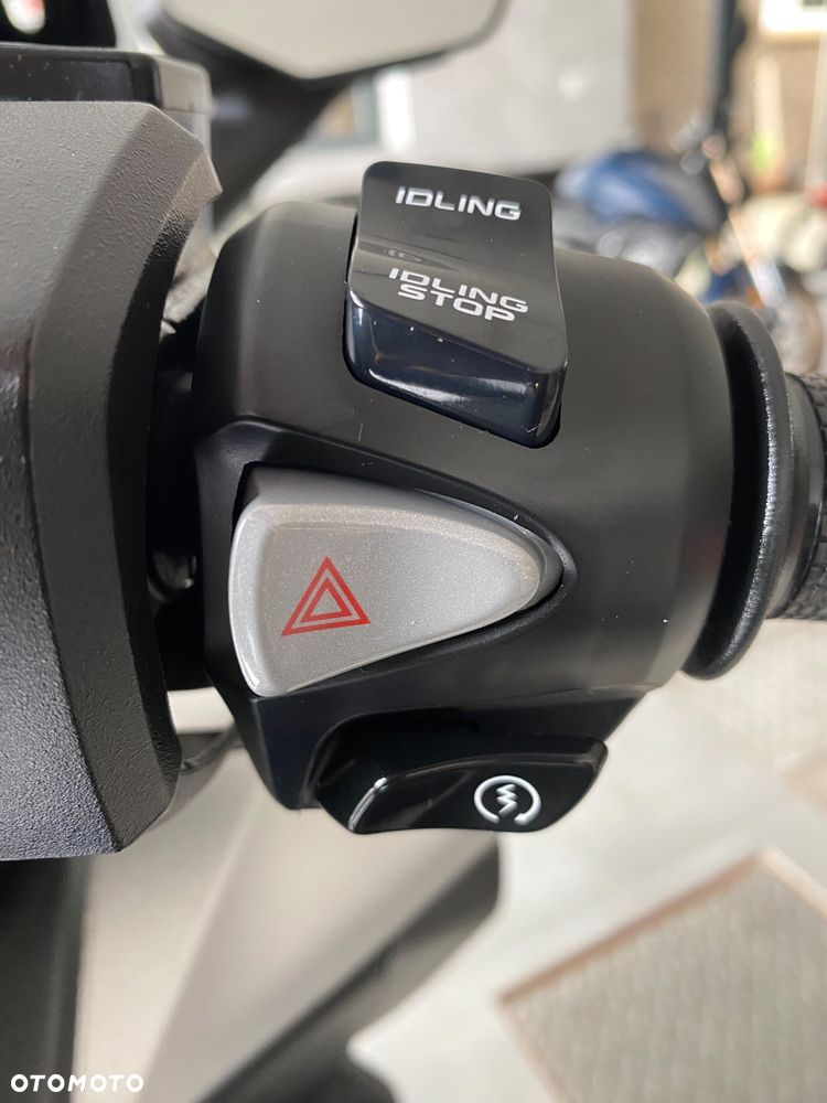 Honda NSS - 20