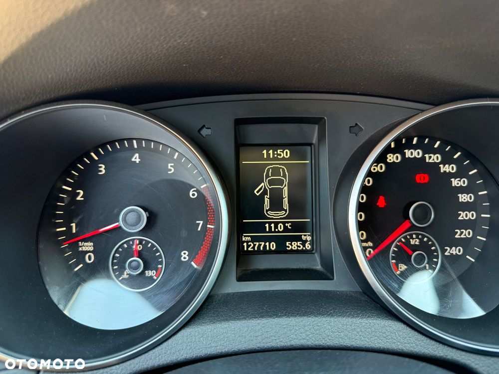 Volkswagen Golf 1.4 TSI Highline - 31